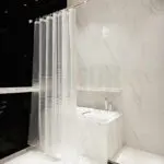 וילון אמבטיה שקוף ריבועים