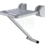 כיסא רחצה מתקפל עם רגלית