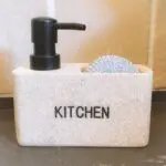 מעמד לסבון כלים אבן